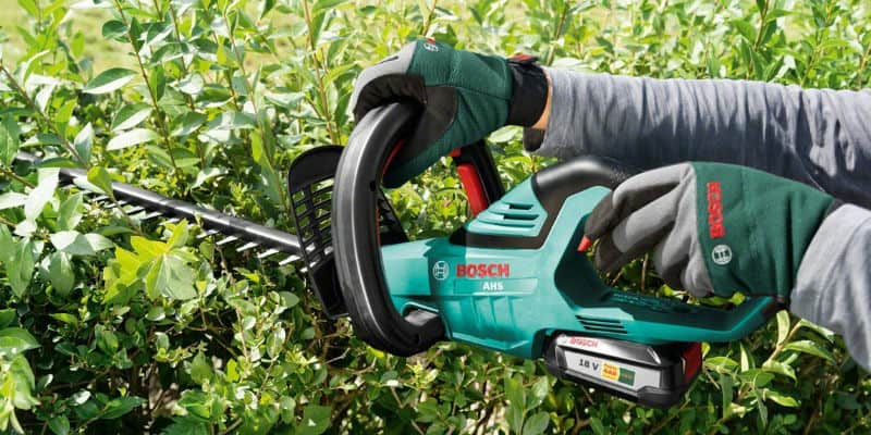 best cordless hedge trimmer