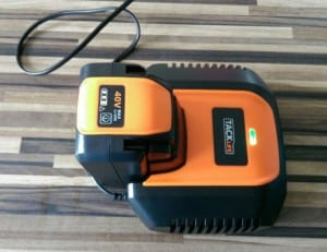 40v Battey and Charger with power level indicator