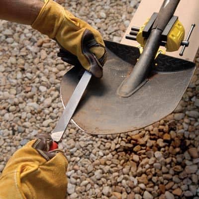 Sharpening garden tools with a file such as spades Tools that aren't properly sharpened regularly can even break the next time they're used. As such, it's crucial that you set up a schedule in which to take the time to sharpen your tools. Some high-value tools, like chainsaws, require the use of specific accessories
