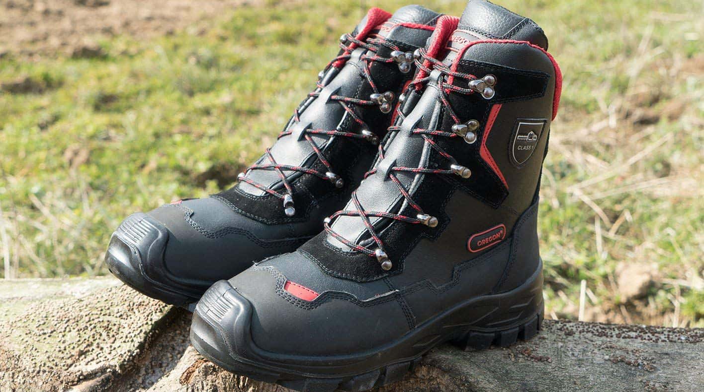 chainsaw resistant boots