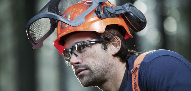 Best Chainsaw Safety Helmet - Top 5 Models