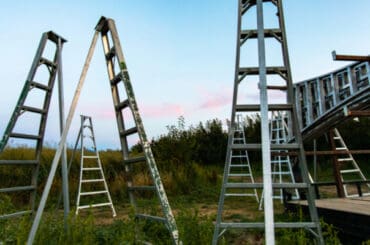 Best tripod ladder comparison and reviews