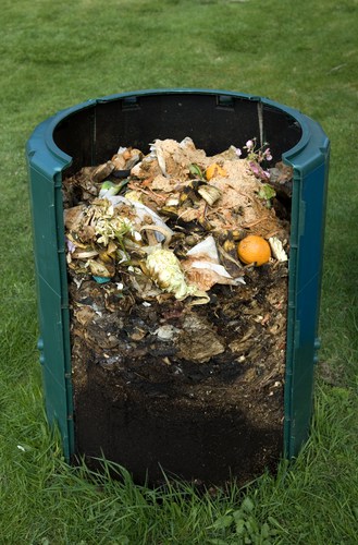 What you can compost and cannot compost