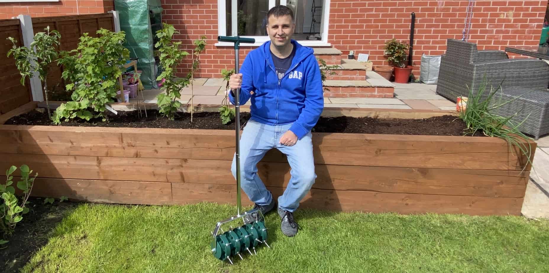 Manual Lawn Aerators Kingfisher Hollow Tine Lawn Aerator Gardening Tools