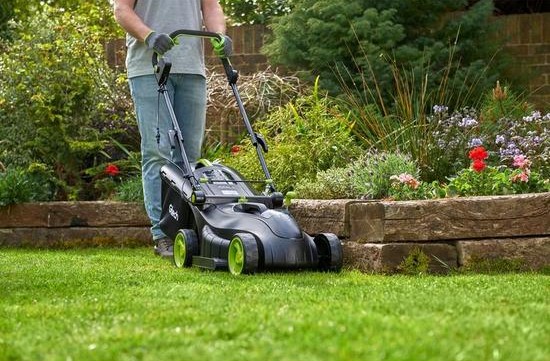 the lawn mower 2.0 review