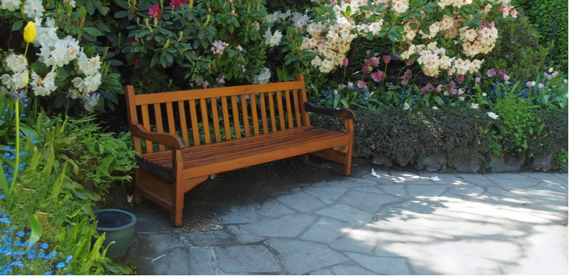 We compared some of the best garden benches and compared durability, comfort and how easy they are to build as most come flat packed. We have wooden, metal and plastic benches and even some with storage