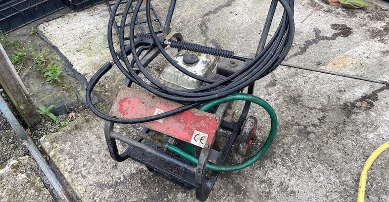 Testing the best petrol pressure washers for deep cleaning