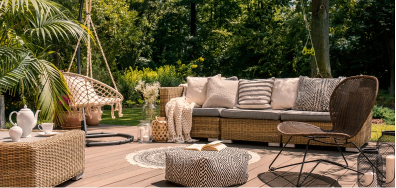 Best outdoor sofa set ideas for your garden