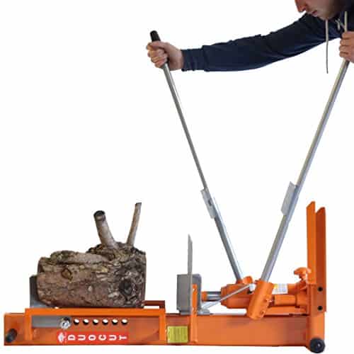 To operate, you can use the two handles to operate the log splitter in the horizontal position.