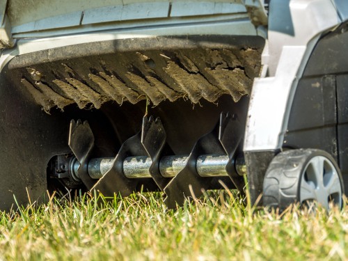 scarifier blades close up