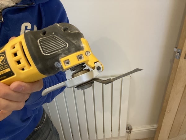 DeWalt DWE315KT Oscillating Multi-Tool with attach fitted