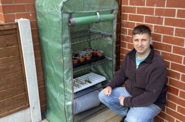 The best pop up greenhouses which are portable and easy to put up and take down when needed without having to have a permanent greenhouse