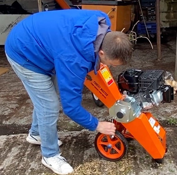 Top 5 Best Wood Chippers for UK Buyers Tested and Reviewed
