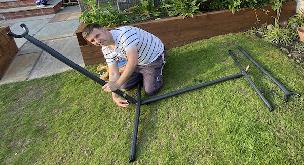 Attaching the side piles to the feet of the hammock frame