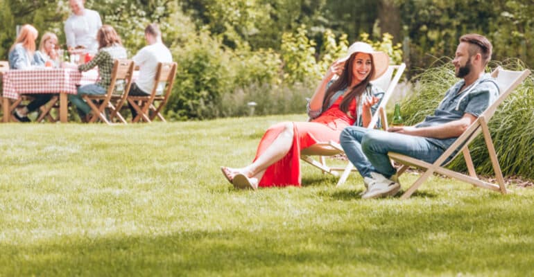 Best Garden Deck Chair Review and testing to see which are light weight, comfortable and easy to fold down