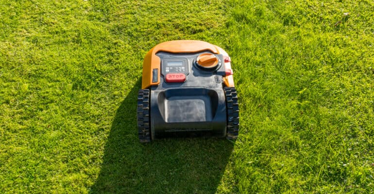 Best robot lawn mowers for large gardens and lawns