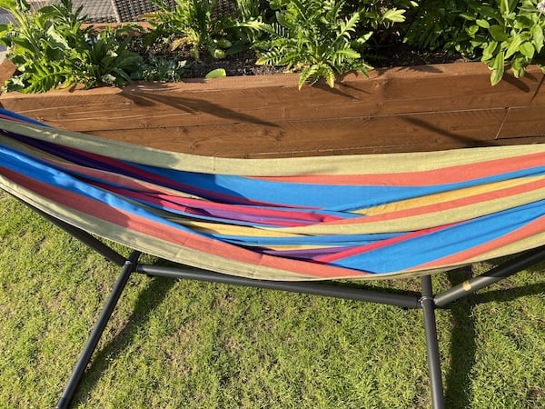 Close up of the 100% cotton hammock 