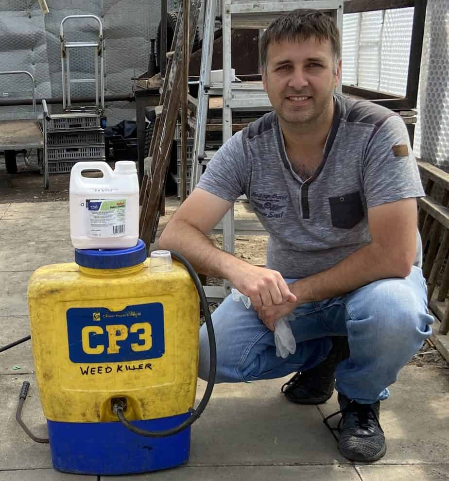 5 Strongest Weedkillers Kills Everything & Professional Grade 5 Strongest Weedkillers Kills Everything & Professional Grade