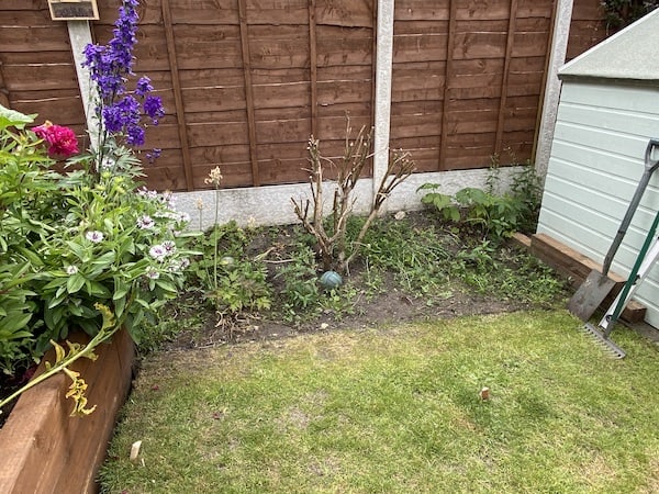 Before starting the installation of new greenhouse base