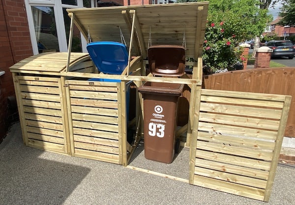 Rowlinson Triple Bin store full build in 30 minutes