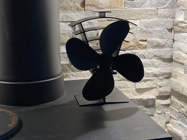 Best place to position a stove fan - back of stove