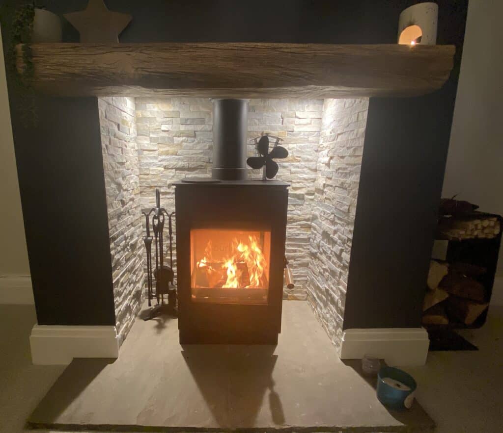 Valiant Premium IV 4-Blade Stove Fan being tested and my top pick