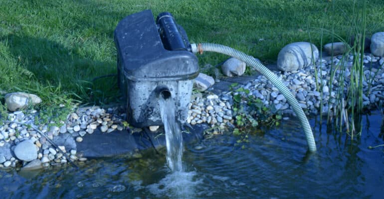 5 Best Pond Pumps UK Plus Choosing The Right Model and Flow Rate