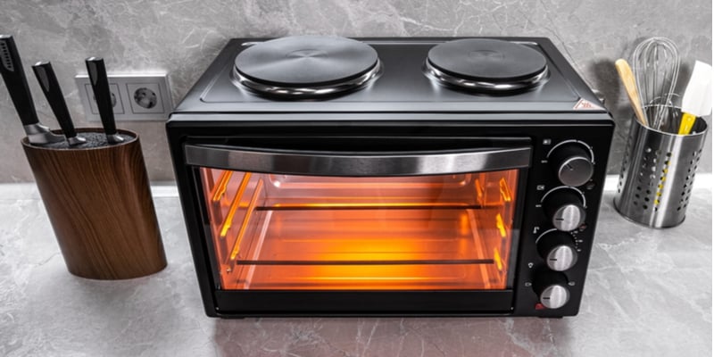 blauwe vinvis Door Het Find the Best Mini Oven with Hob: My Top 5 Picks, Tested and Reviewed