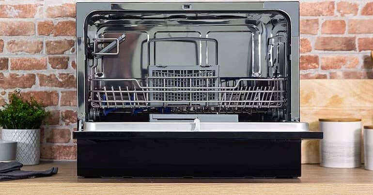 In this guide, I share my thoughts of what are probably the best table top dishwashers currently worth considering, connect to plumbing or fill the water tank
