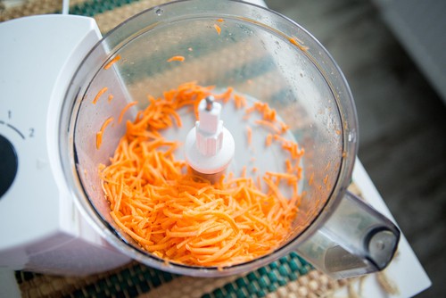 Food processor being tested to see how blends