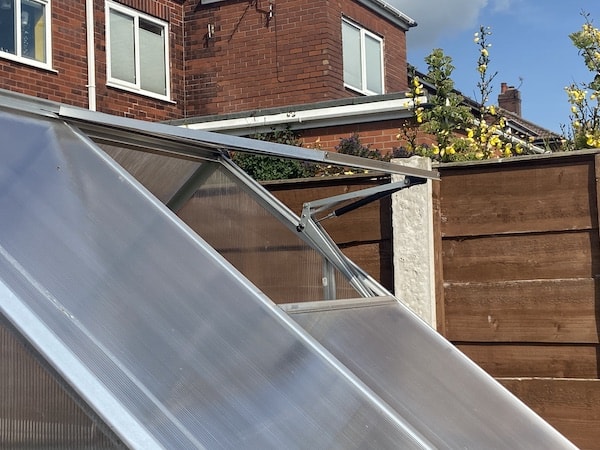 the Bayliss XL Auto Vent Opener which I think is the best automatic greenhouse vent you can buy