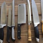 Comparing the best kitchen knife sets an testing cutting performance