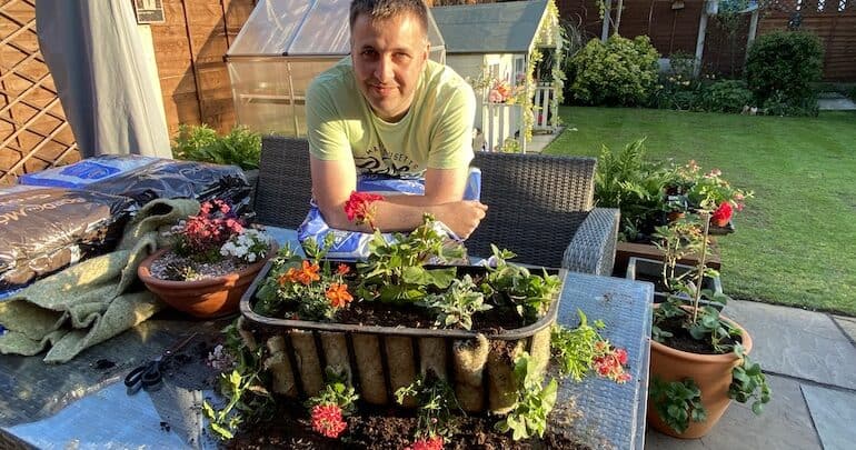 After recently planting up this strawberry planter and alpine rockery planter , I decided to plant two new window troughs with summer basket plants so I decided to put together this guide