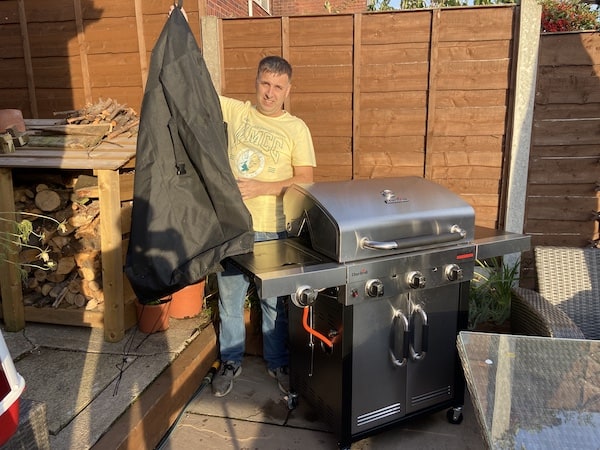 Got a second sotor bbq cover for my new Char broil BBQ