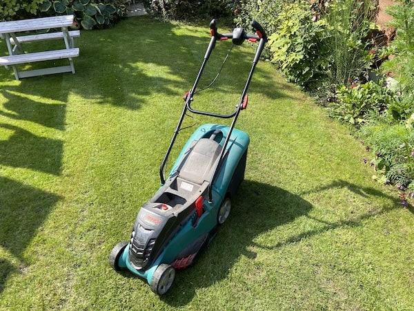 Bosch Rotak 37 LI Ergoflex Cordless Lawn mower