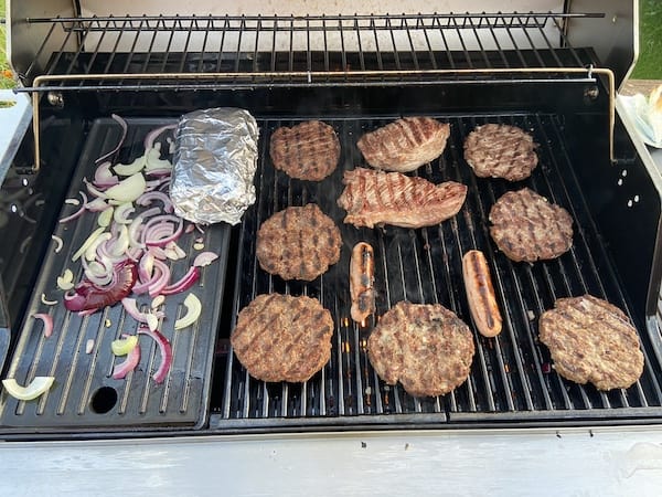 All food is evenly cooked thanks to the TRU-Infrared System