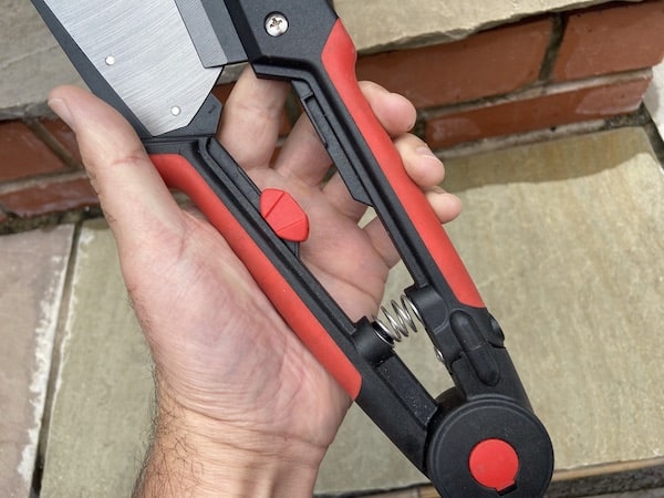 Darlac Expert Topiary Shear which are both right and left handed shears