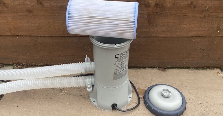 Testing the best pool filter pumps for garden swimming pools