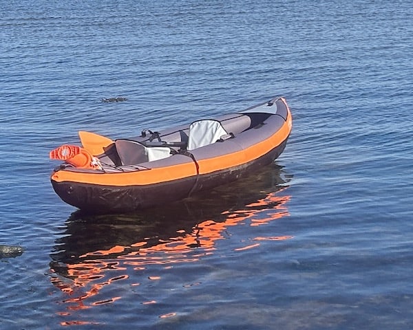 This ITIWIT 100 2/3 Person Touring Inflatable Kayak is one of the best affordable 2-3 seat kayak
