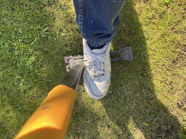 The Fiskars Xact Weed Puller is very good at removing larger weeds from lawns and beds
