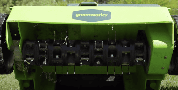Greenworks 40v Cordless G40DT35 Scarifier has 20 steel tines
