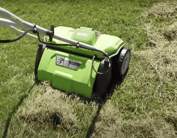 Greenworks 40v Cordless G40DT35 Scarifier removing moss